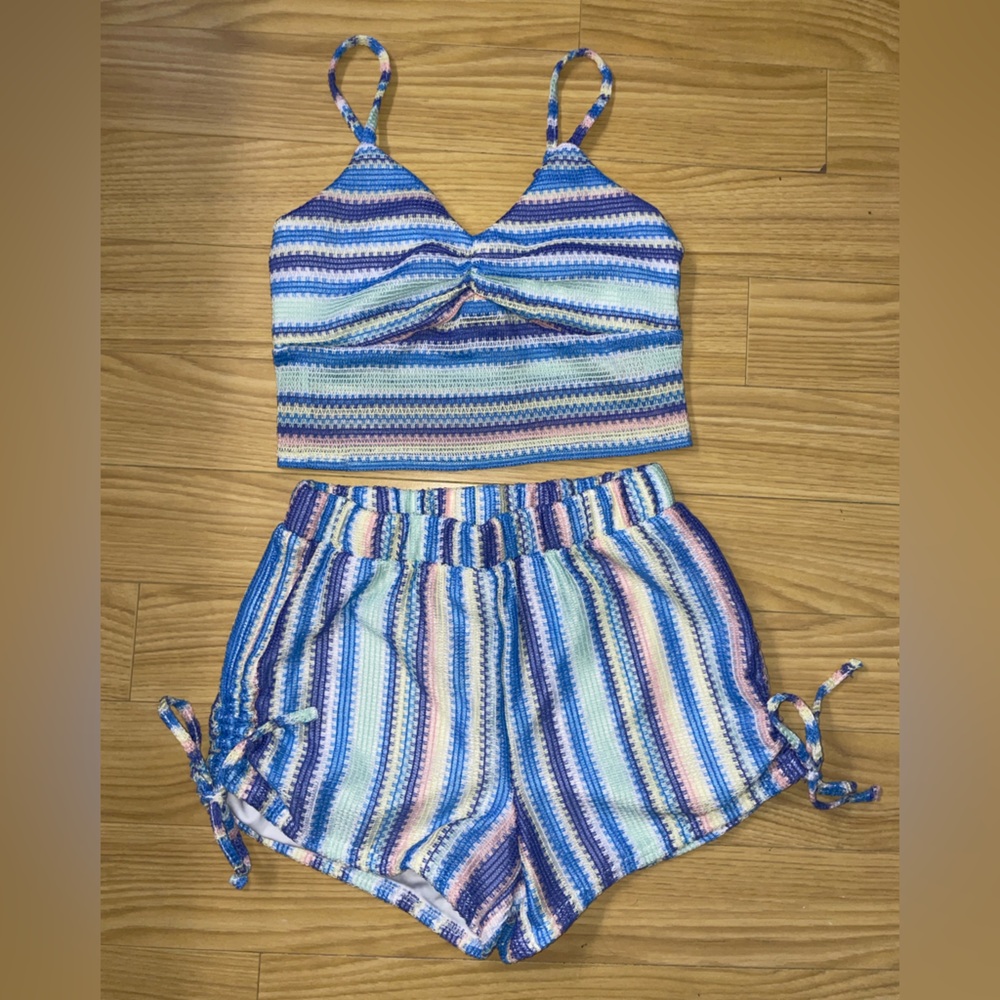 No Boundaries Blue and White Striped women’s/juniors Set